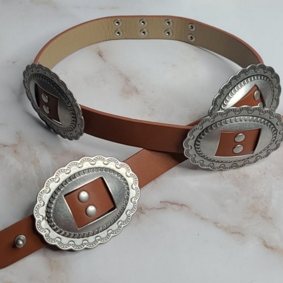 Urban outfitters concho brown faux leather belt new - Picture 3 of 10